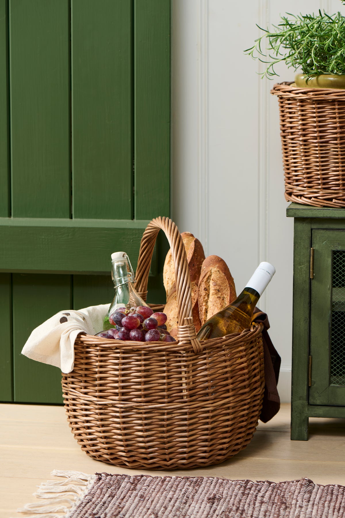 Handled Willow Basket - Round