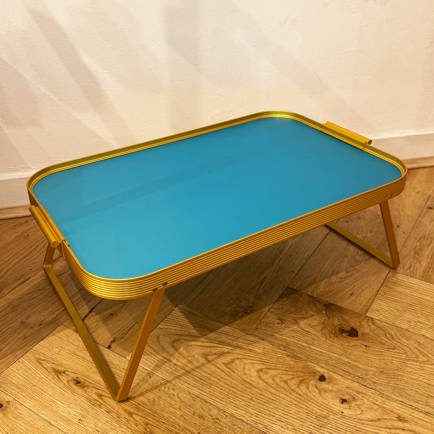 Kaymet Breakfast Tray - Diamond Ribbed