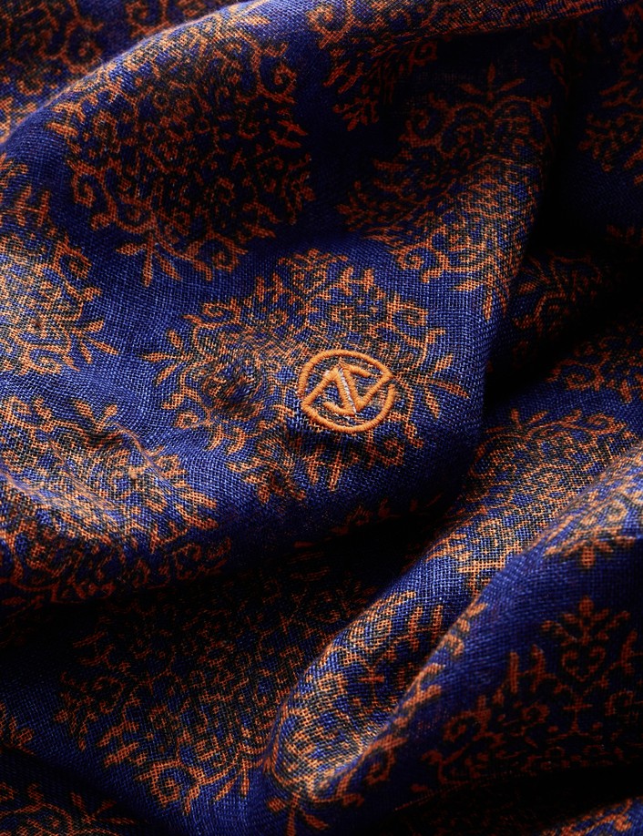 Parisienne Scarf - Organic Linen - ‘Karijini Park' Chic and Graphic Design